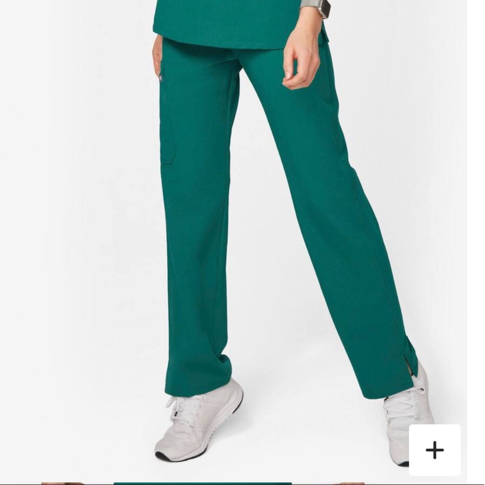 Figs Kade Cargo Scrub Pants